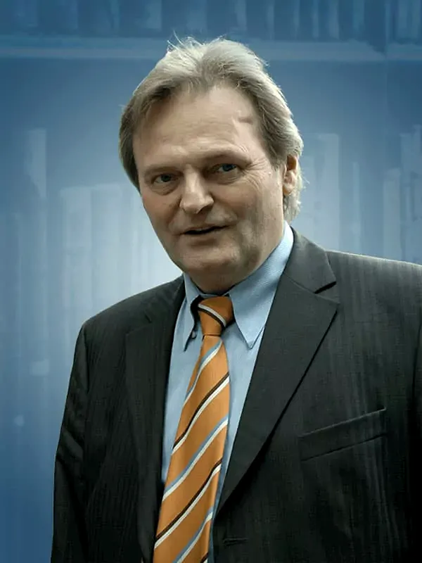 Heinz Terlutter, Geschäftsführer und Rechtsanwalt
